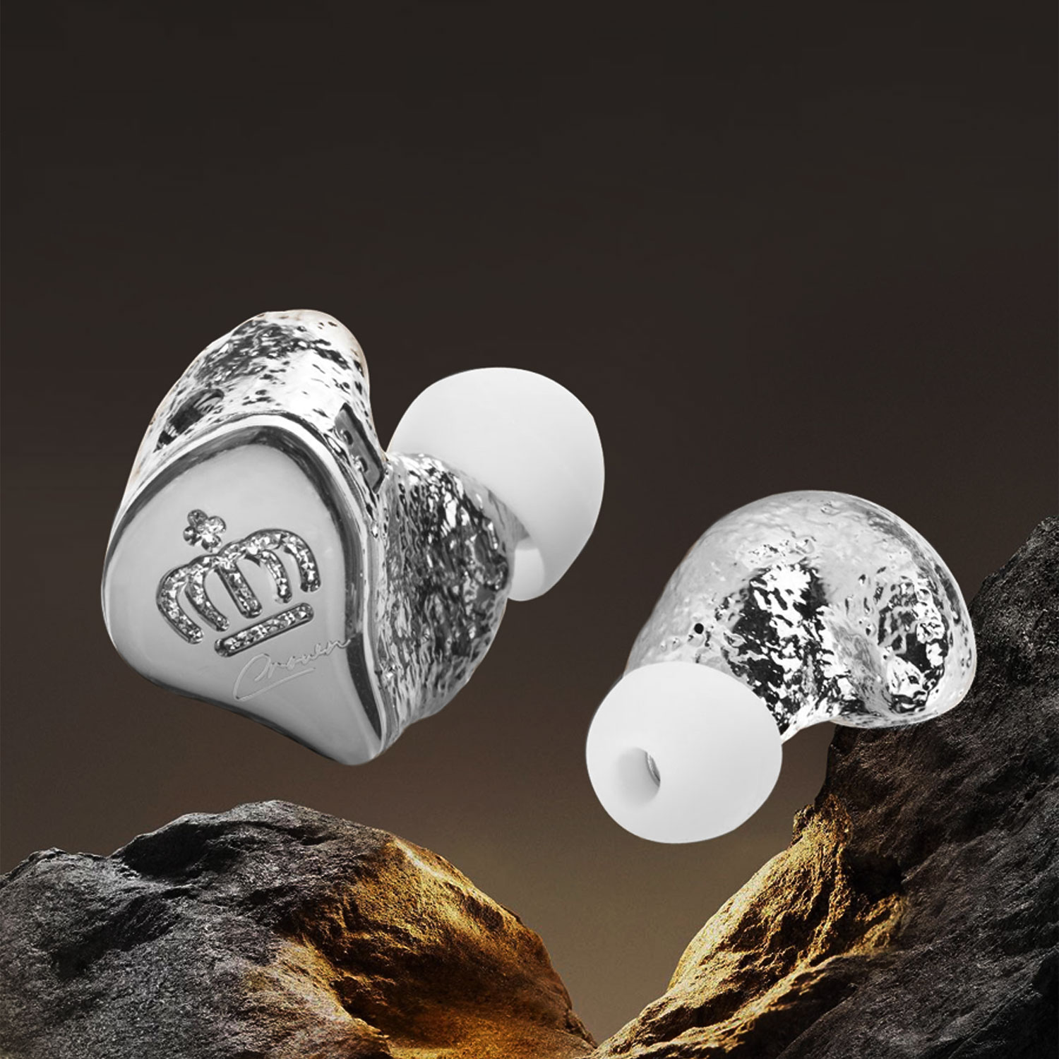 EarAcoustic VSA PM Crown 11.4m - Planar Magnetic Iem Earphones のレビューと価格